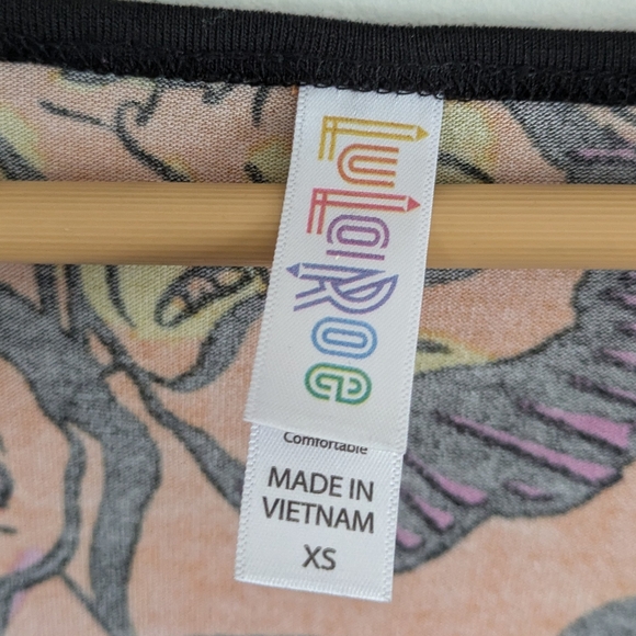 LuLa Roe Vampire Tee - Picture 2 of 5